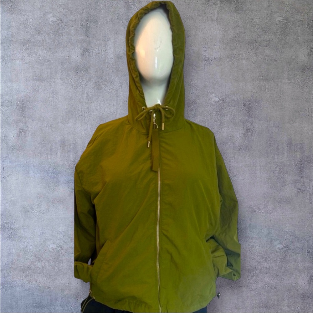 NWT ASHLEY BY 26 INTERNATIONAL UTILITY COLLECTION WINDBREAKER JACKET HOODED SZ L